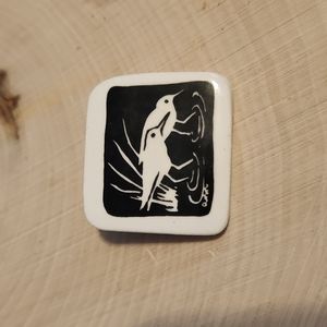 Vintage Studio 53 Black & White Bird Design Pin Brooch